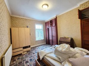 Photo 5- click for photo gallery